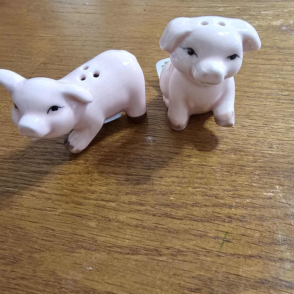 Pig Salt & Pepper Shakers from Cracker Barrel